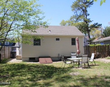 21 Coolidge Drive - Photo Thumbnail 1