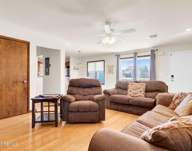 65 Grand Central Avenue - Photo Thumbnail 9