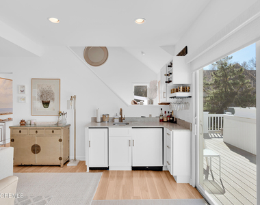 973 Ocean Avenue - Photo Thumbnail 5
