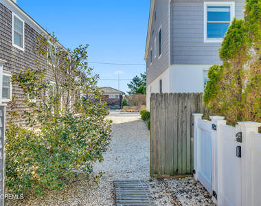 973 Ocean Avenue - Photo Thumbnail 35