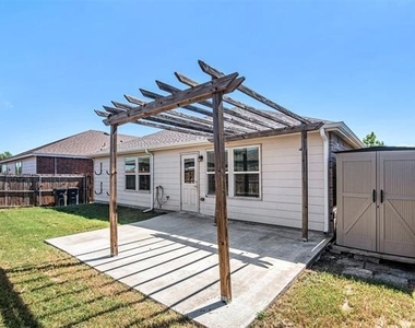 304 Chert Lane - Photo Thumbnail 23