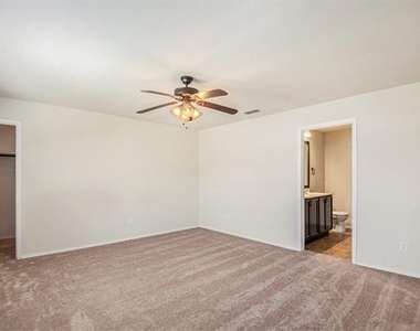 304 Chert Lane - Photo Thumbnail 10