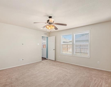 304 Chert Lane - Photo Thumbnail 11