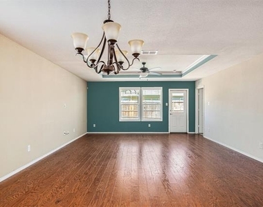 304 Chert Lane - Photo Thumbnail 1