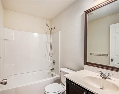304 Chert Lane - Photo Thumbnail 21
