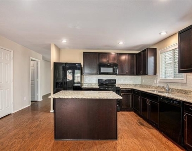 304 Chert Lane - Photo Thumbnail 8