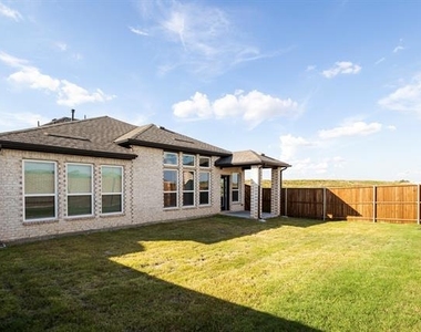 5928 Mustang Creek Lane - Photo Thumbnail 26