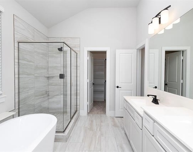 5928 Mustang Creek Lane - Photo Thumbnail 20