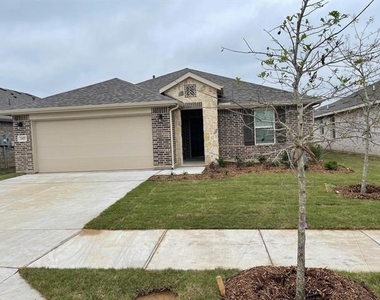 5405 Fairdale Drive - Photo Thumbnail 21