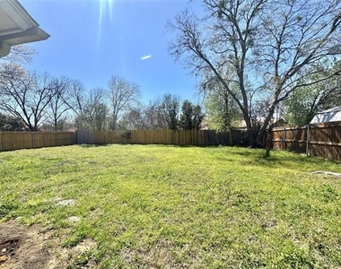 2508 S Center Street S - Photo Thumbnail 15
