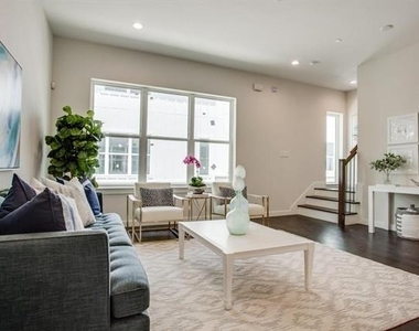 4620 Munger Avenue - Photo Thumbnail 15