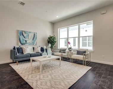 4620 Munger Avenue - Photo Thumbnail 17