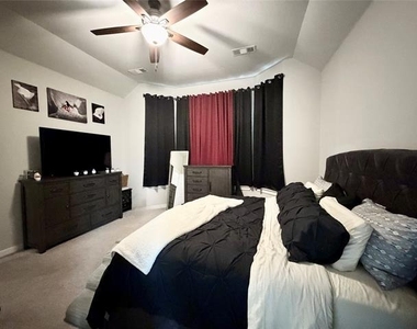 1593 Kessler Drive - Photo Thumbnail 10