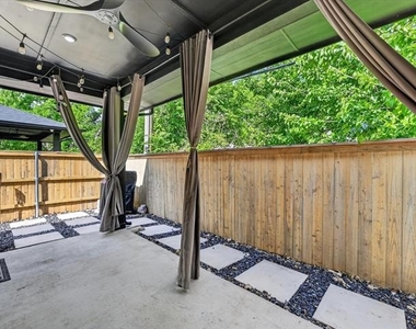 1941 Glenmore Avenue - Photo Thumbnail 29