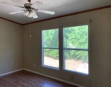 95 Janice Drive - Photo Thumbnail 3