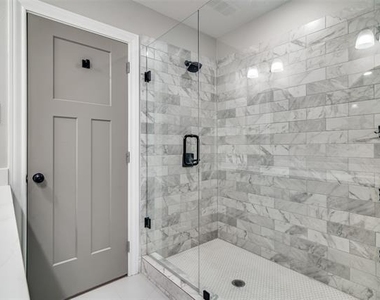 2734 Waters Edge - Photo Thumbnail 13