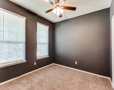 2804 Bursera Lane - Photo Thumbnail 6