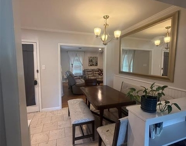 1808 Donna Street - Photo Thumbnail 8
