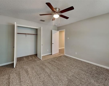 2505 Avalon Creek Way - Photo Thumbnail 11