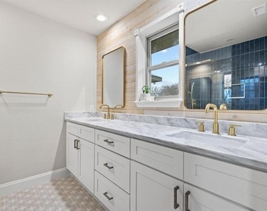 3327 Carriage Circle - Photo Thumbnail 30