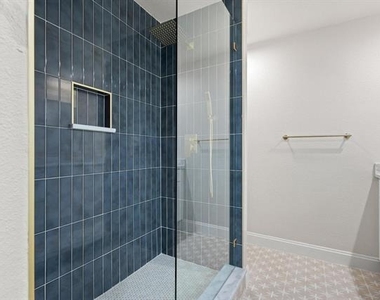 3327 Carriage Circle - Photo Thumbnail 31