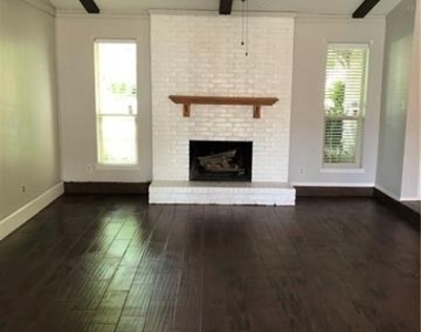 637 Red River Drive - Photo Thumbnail 1