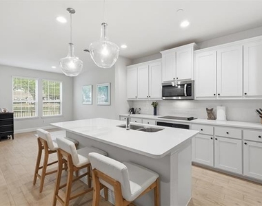 6132 Bursey Road - Photo Thumbnail 10