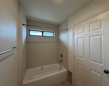 4827 Tx-276 - Photo Thumbnail 14