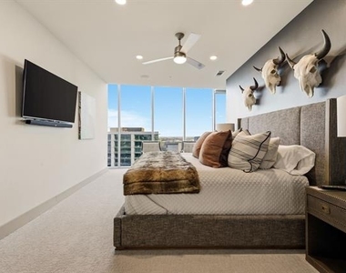 6000 Columbus Avenue - Photo Thumbnail 13