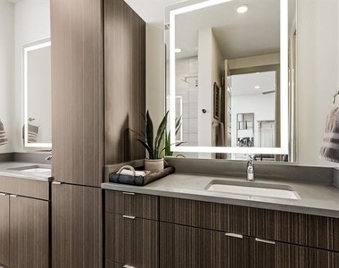 6000 Columbus Avenue - Photo Thumbnail 14