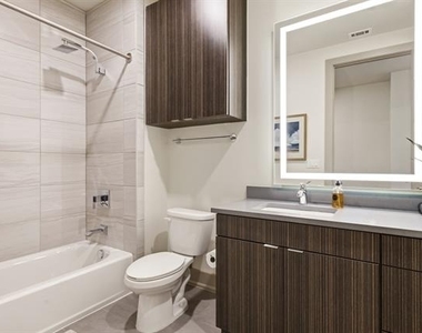 6000 Columbus Avenue - Photo Thumbnail 19