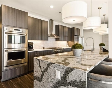 6000 Columbus Avenue - Photo Thumbnail 5