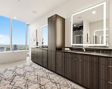 6000 Columbus Avenue - Photo Thumbnail 15