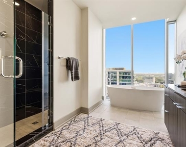 6000 Columbus Avenue - Photo Thumbnail 16