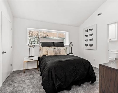 4006 Holland Avenue - Photo Thumbnail 21