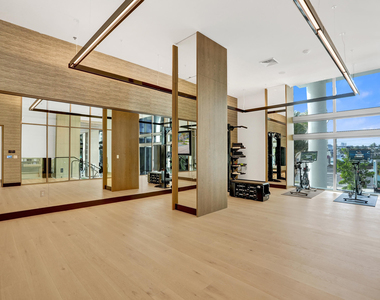 153 N Seabreeze Boulevard - Photo Thumbnail 23