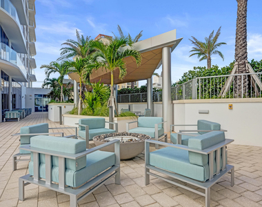 153 N Seabreeze Boulevard - Photo Thumbnail 28