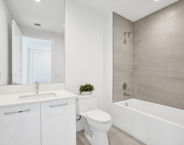 153 N Seabreeze Boulevard - Photo Thumbnail 14