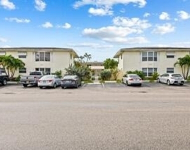 1012 Se 15th Street - Photo Thumbnail 16