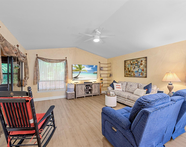 6809 Se Yorktown Drive - Photo Thumbnail 21