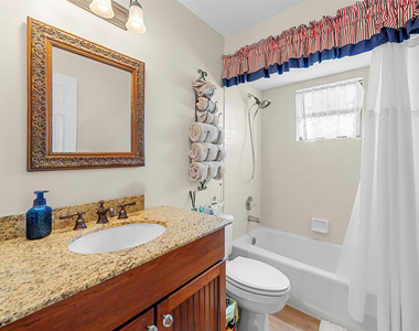 6809 Se Yorktown Drive - Photo Thumbnail 12