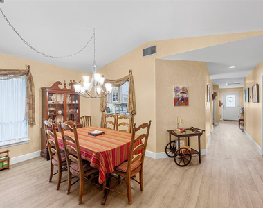 6809 Se Yorktown Drive - Photo Thumbnail 19