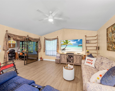 6809 Se Yorktown Drive - Photo Thumbnail 20