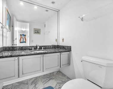 4280 Galt Ocean Drive - Photo Thumbnail 19