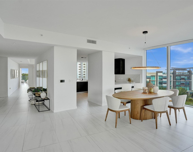 2200 N Ocean Boulevard - Photo Thumbnail 9