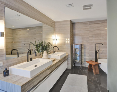 2200 N Ocean Boulevard - Photo Thumbnail 25
