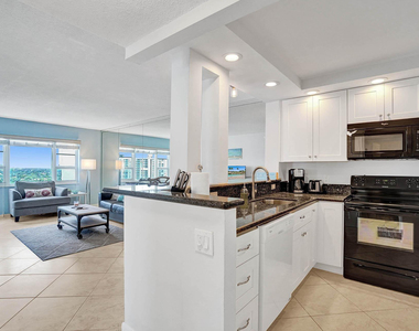 6000 N Ocean Boulevard - Photo Thumbnail 9