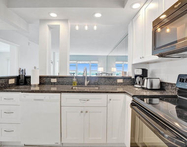 6000 N Ocean Boulevard - Photo Thumbnail 22
