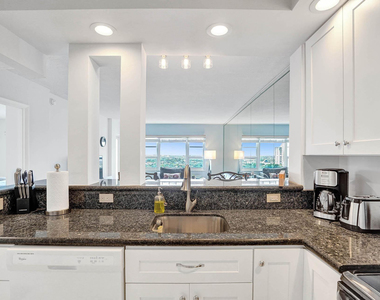 6000 N Ocean Boulevard - Photo Thumbnail 23