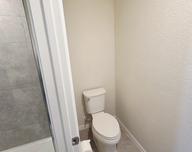 3213 Watercress Drive - Photo Thumbnail 14
